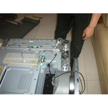 專業(yè)電視維修服務 黑屏、不開機故障解決方案